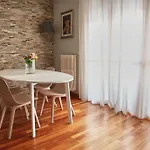 公寓 Elegante - 2 Camere, 2 Bagni, Garage E Balcone