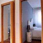 Elegante - 2 Camere, 2 Bagni, Garage E Balcone 公寓