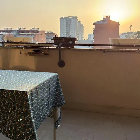 Elegante - 2 Camere, 2 Bagni, Garage E Balcone * 米兰